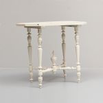 1028 9358 TABLE